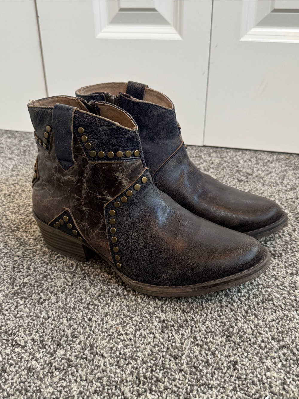 Circle G by Corral Leather 8.5 Ankle Booties Blue Star Studded Western Cowgirl